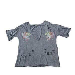 Streetwear Society Women's Tiger T shirt Top Ripped Detail V neck size M